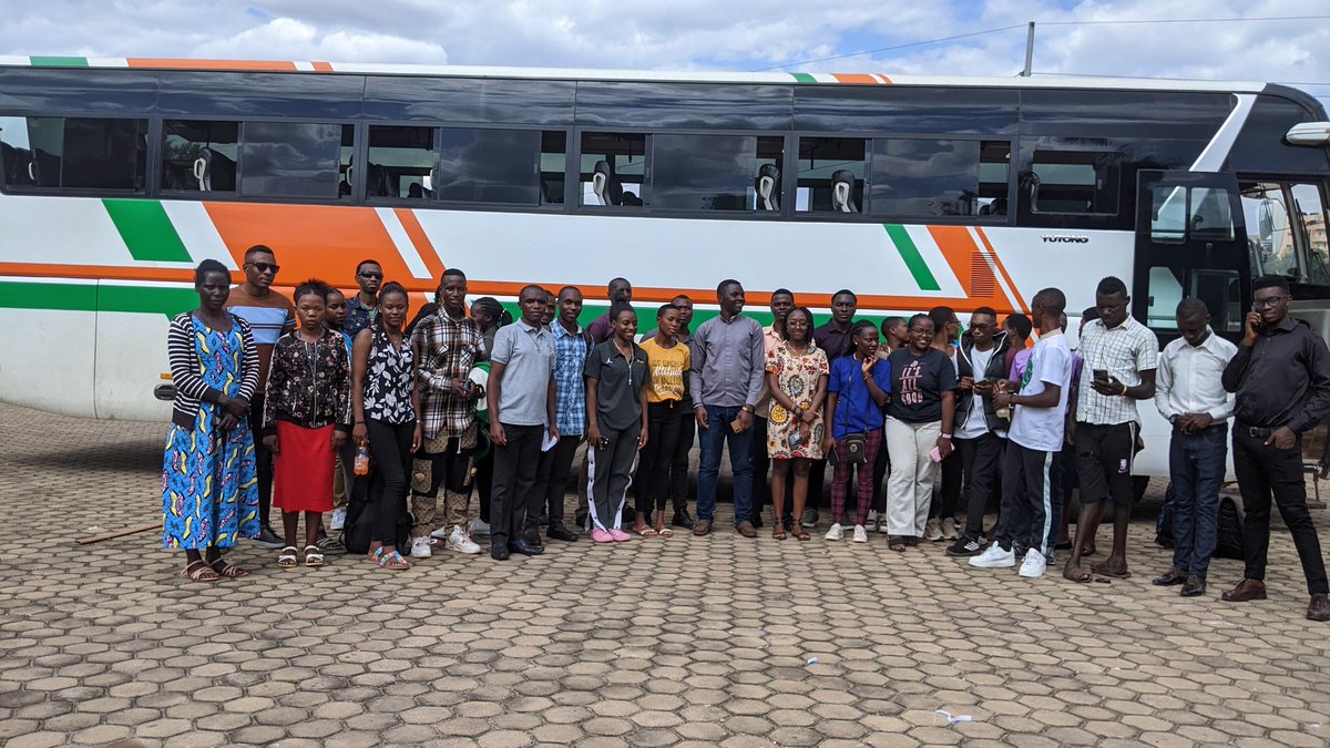 Kuri uyu wa 21 Kamena 2024 abajene bagera kuri 45 ba Arikidiyosezi ya baherekejwe na Omoniye w'urubyiruko rwa Arikidiyosezi ya Kigali padiri Thadèe NDAYISHIMIYE bagiye mu mahugurwa y'ijambo ry'Imana yateguwe na Bible Center bakaba bagiye kuyakorera I Nyarushishi-Kibeho.
