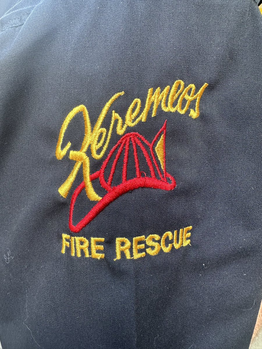 Yesterday <a href="/rr4mla/">Roly Russell.</a> and I visited the Keremeos Fire Department. 

I discovered two of the firefighters helped keep my home town &amp; family safe from the wildfire last summer.  I was so honoured to be able to thank them personally. 

l1nq.com/KvzdY