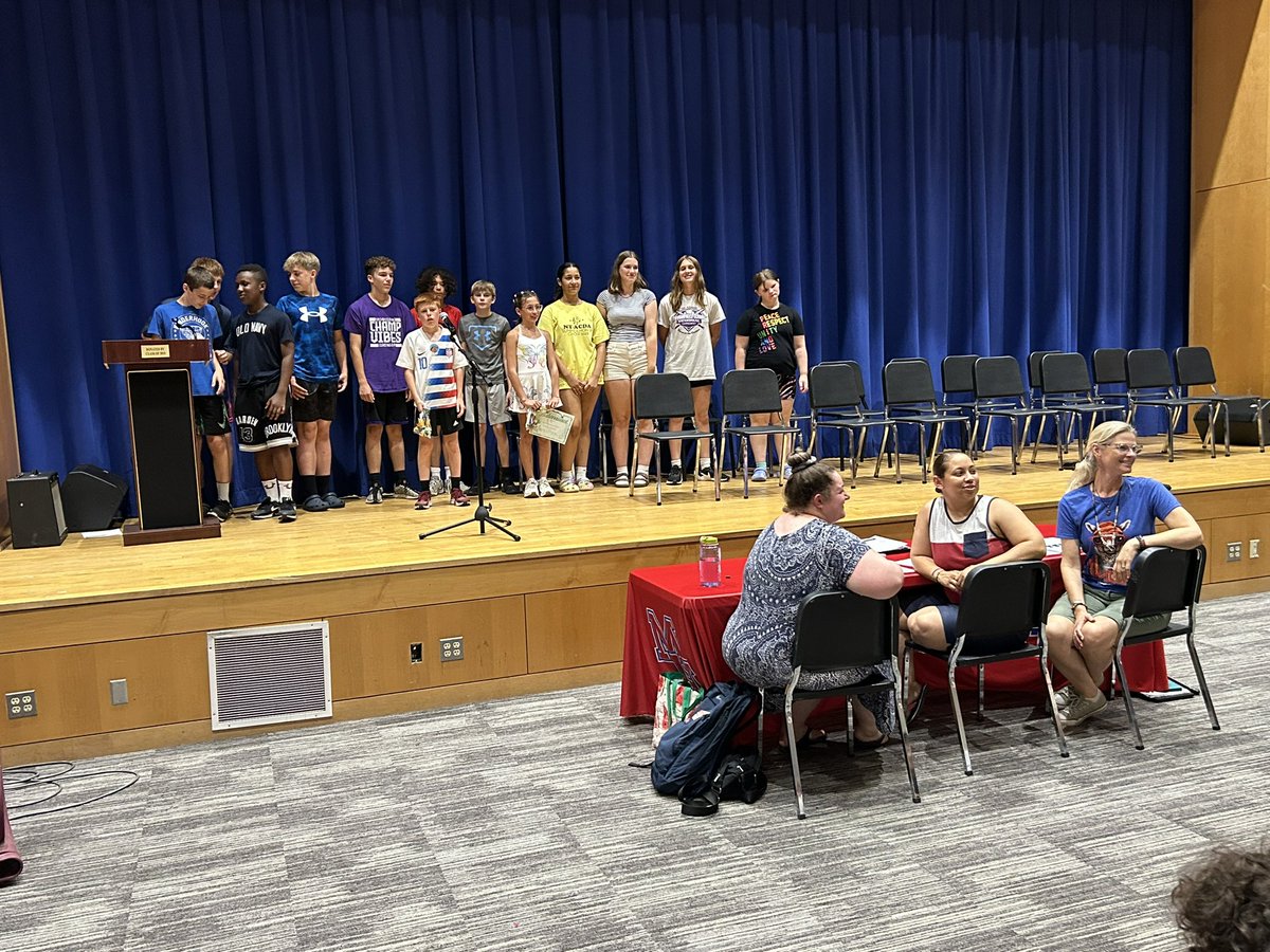 MapleHillLibrary tweet media