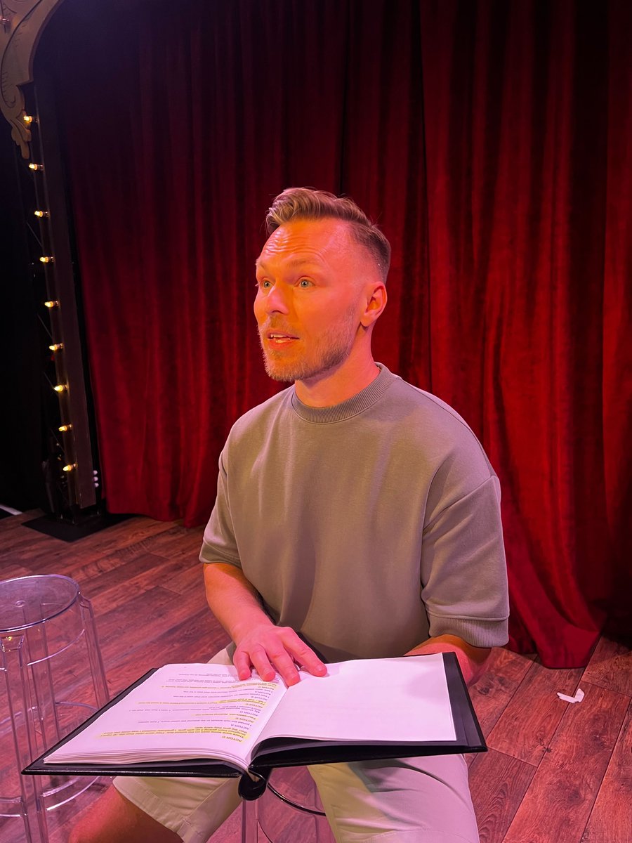 🥳 BIG thanks to our amazing final cast of OUTINGS!

It’s been such a pleasure working with <a href="/AndrewHaydSmith/">Andrew Hayden-Smith</a> <a href="/thekatebutch/">Kate Butch</a>
<a href="/matt_james_morr/">Matthew Morrison</a> &amp; <a href="/AngelaBarnes/">Angela Barnes</a>

Thanks to <a href="/switchboardLGBT/">Switchboard</a> and our fabulous writers, Matthew Baldwin and Thomas Hescott.