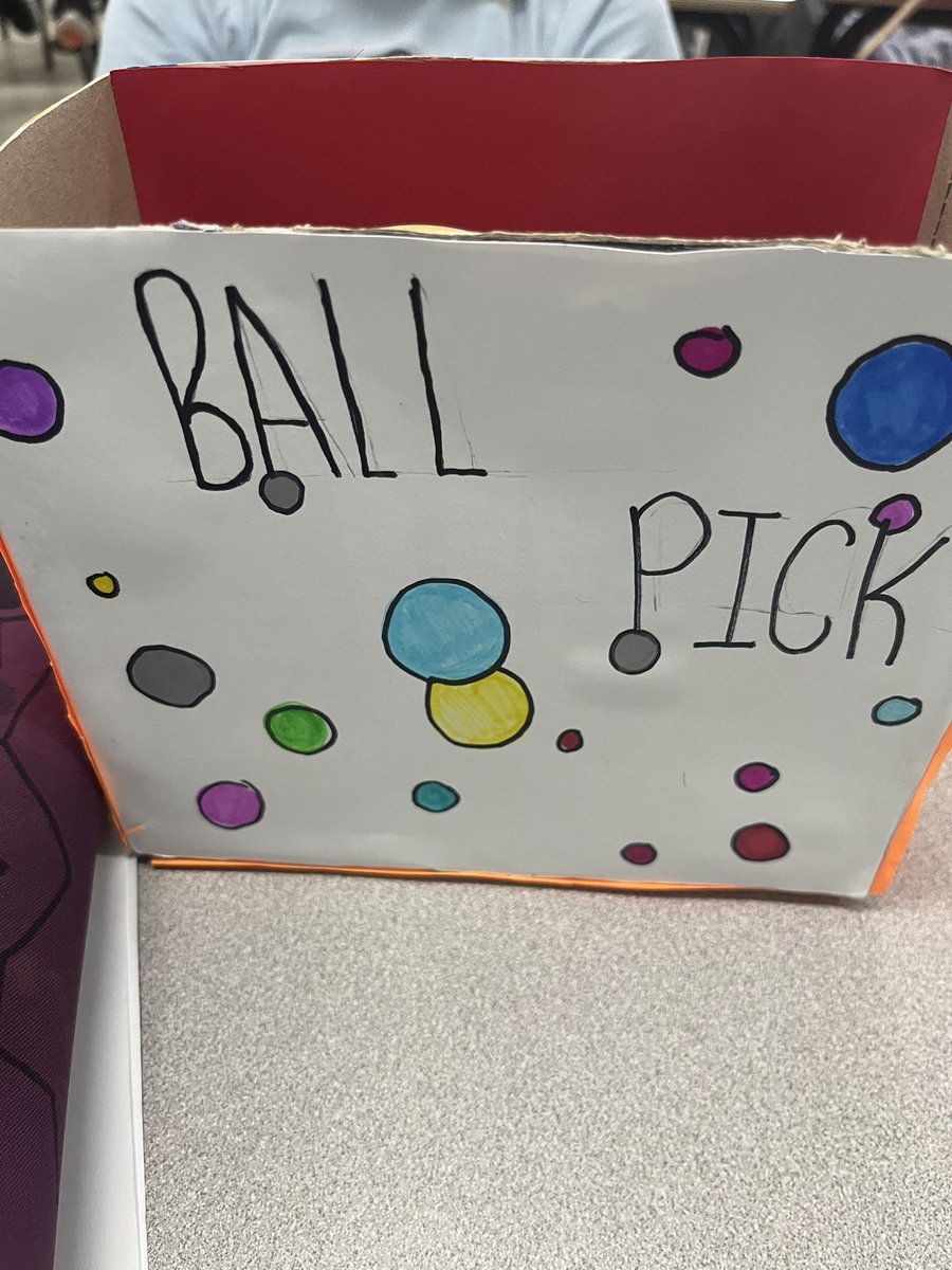 k8__walsh's tweet image. We’re having a carnival with our final math 7 probability projects 🎟️🤹🏼‍♀️🎪🎲🎰 @GPVanierJH