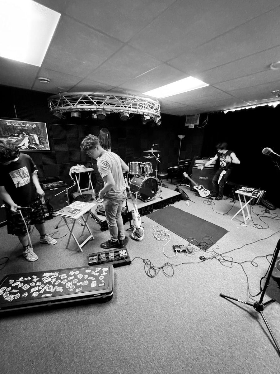 thank u sm for the crazy support for circles, thank u to spotify for putting us on all new indie and undercurrents :) go listen to circles over there