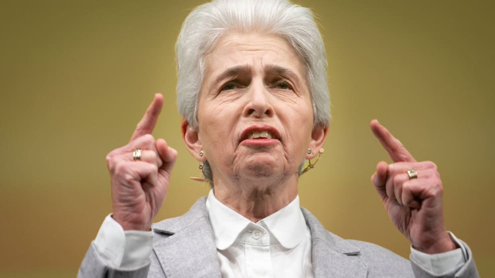 I am German and I f***** hate Russia since 1933