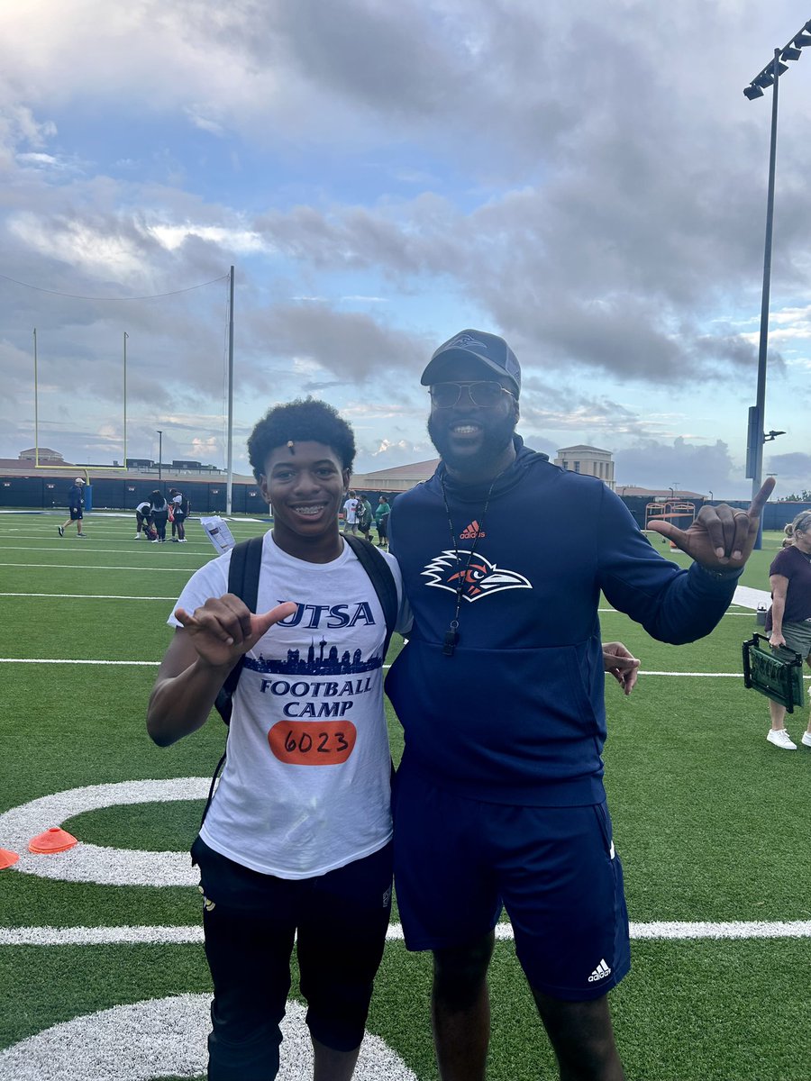 Christopher Duharte tweet media