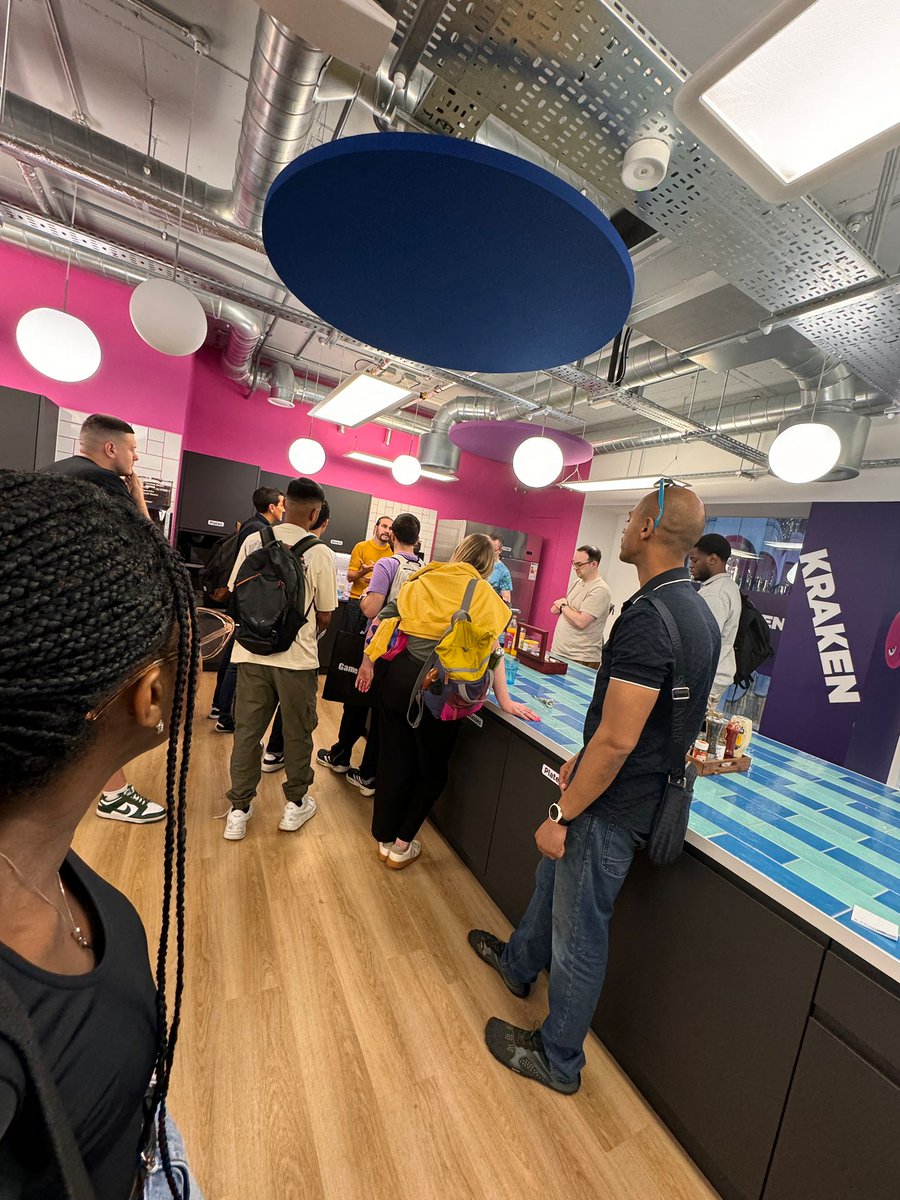 🎉 What a wonderful meetup yesterday!

Thanks to Kraken for sponsoring, Leonardo Giordani <a href="/thedigicat/">The Digital Cat</a> for the talk, and we're grateful to everyone who joined us!

We're taking a summer break and will be back September 10th! Save the date!
Submit your talk  bit.ly/3u0P3X2