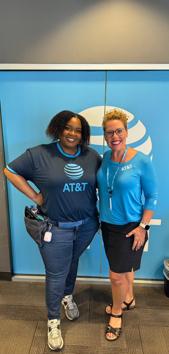 Chamera Robinson (@chamera_att) on Twitter photo Got the pleasure of meeting <a href="/JacqNGreenleaf/">Jacqueline Greenleaf</a> today at Dover! ✨
She took the time to introduce herself to everyone, gave us a more in-depth review of Signal, and asked if there was any feedback, all of which we appreciate!
Thanks again!
#LifeAtAtt
<a href="/_MightyMAS/">Mid-Atlantic States Team</a> <a href="/LavernA718/">LaVern Adams</a> Got the pleasure of meeting <a href="/JacqNGreenleaf/">Jacqueline Greenleaf</a> today at Dover! ✨
She took the time to introduce herself to everyone, gave us a more in-depth review of Signal, and asked if there was any feedback, all of which we appreciate!
Thanks again!
#LifeAtAtt
<a href="/_MightyMAS/">Mid-Atlantic States Team</a> <a href="/LavernA718/">LaVern Adams</a>