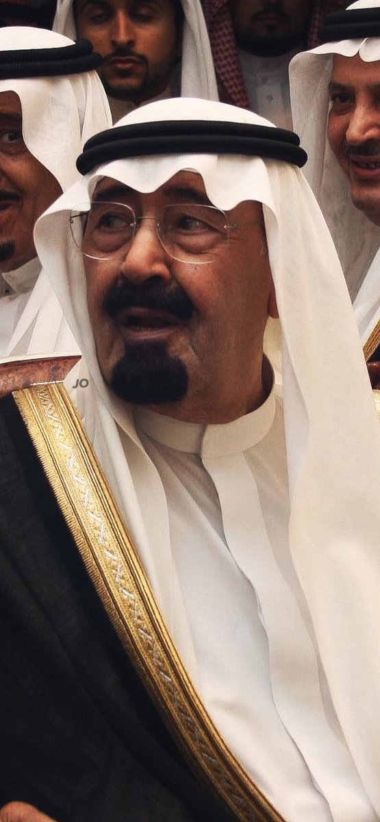 الخلفية الأفخم في تاريخ أكـس 
وصلت 📱🤍🤍🤍!