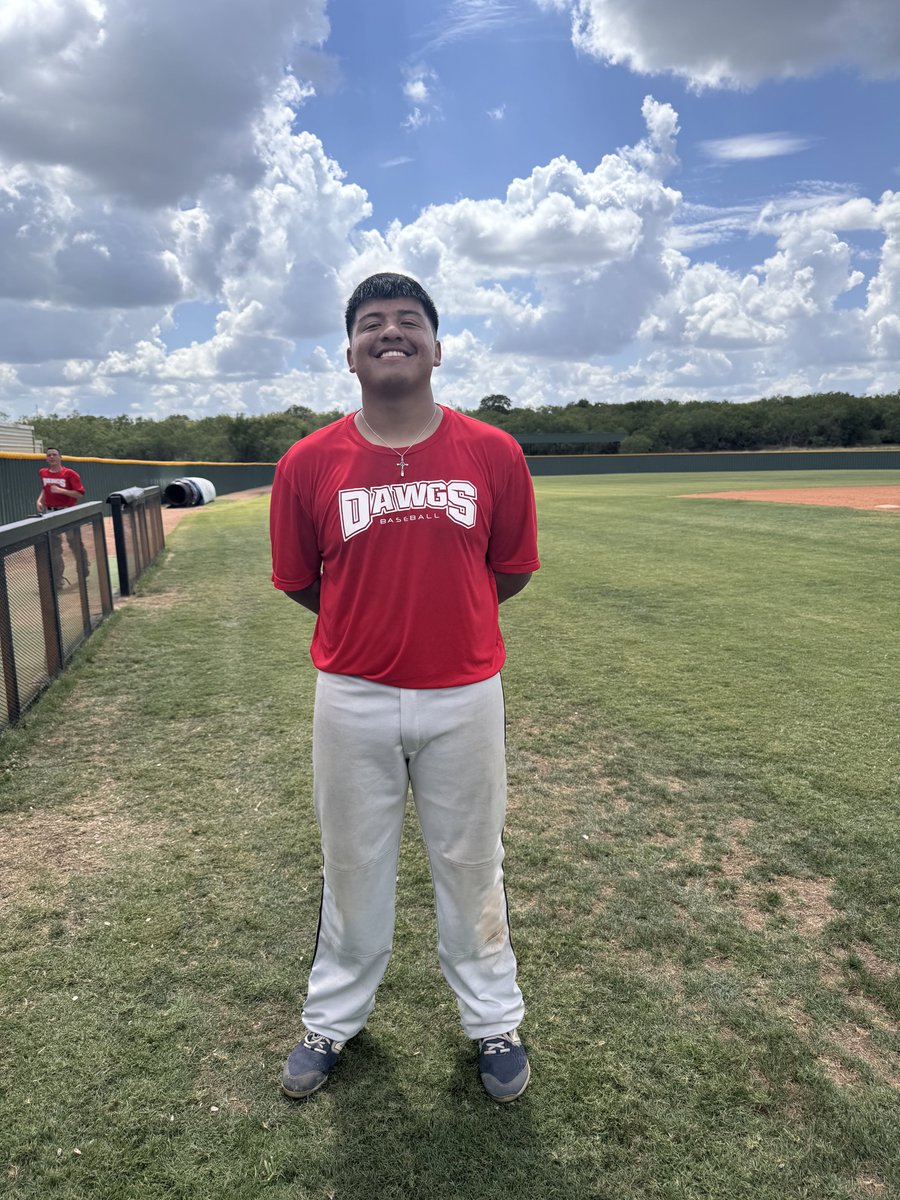 FiveToolTexas's tweet photo. F: PLV 13, Clyde Dawgs 5 
PoG: Elijah Soliz 3-3, 3B, 6 RBI, 3R https://t.co/SxO6ZtSh2w