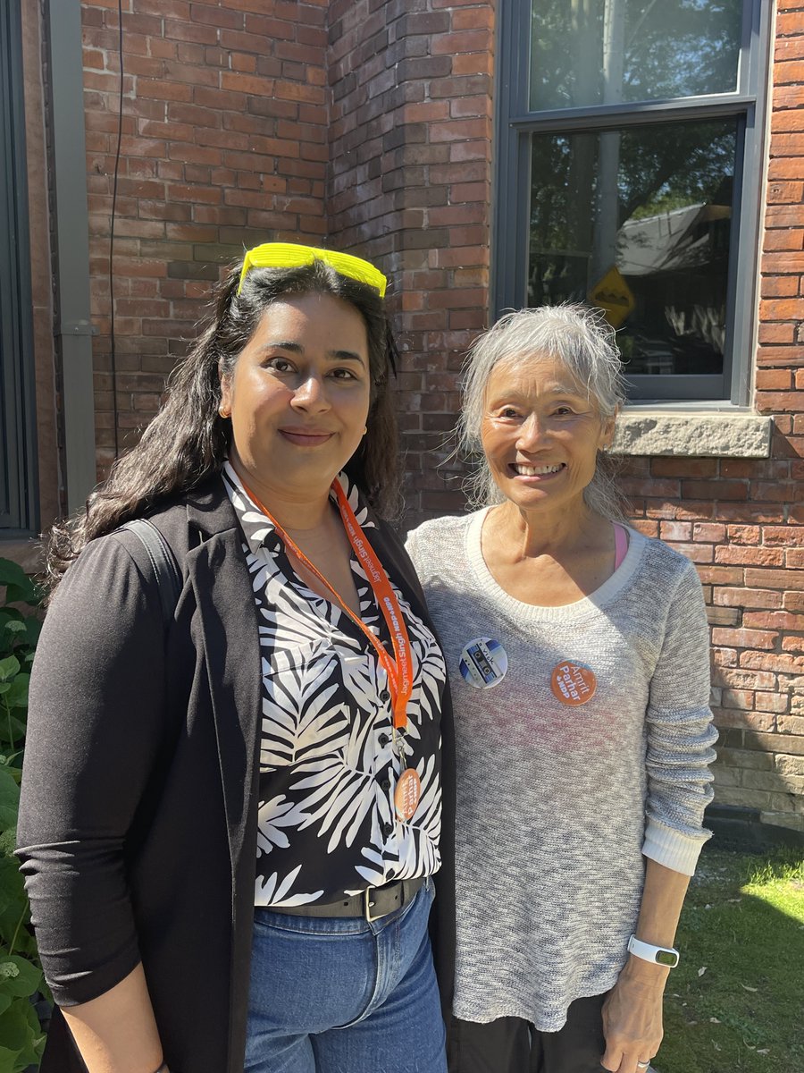 Community groups and resident associations are part of the lively mosaic of our neighbourhoods. 

Here are some photos of the fun I had at Rathnelly Day - thank you for welcoming my team and me! ☀️