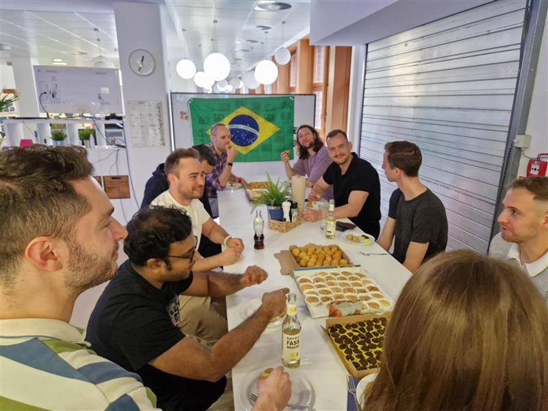 1NCE_IoT's tweet image. We are thrilled to announce the launch of 1NCE in Brazil! To celebrate this exciting milestone, our global offices have come together for a special Brazilian-inspired meal.

Bem-vindo, Brazil! 🇧🇷
 
#1NCEBrazil #GlobalCelebration #IoTConnectivity