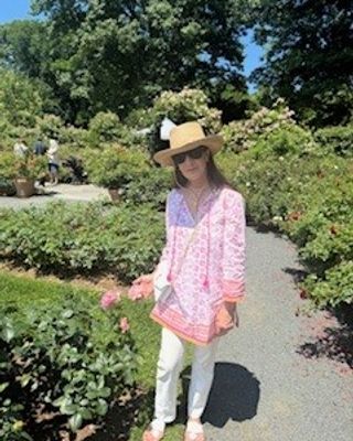 Perfect summer adventure - Wonderland: Curious Nature - The Alice in Wonderland Exhibit at the #Botanical Gardens #Aliceinwonderland