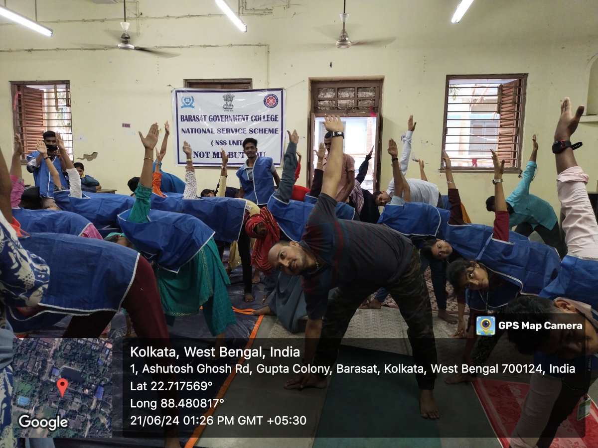 nssbgc_unit's tweet photo. NSS Unit of Barasat Govt. College, Kolkata, West Bengal observed #InternationalYogaDay on 21.06.2024 to promote #women empowerment.

@rdnss_kolkata 
@_NSSIndia 
@YASMinistry https://t.co/x0ZkmNtHzC