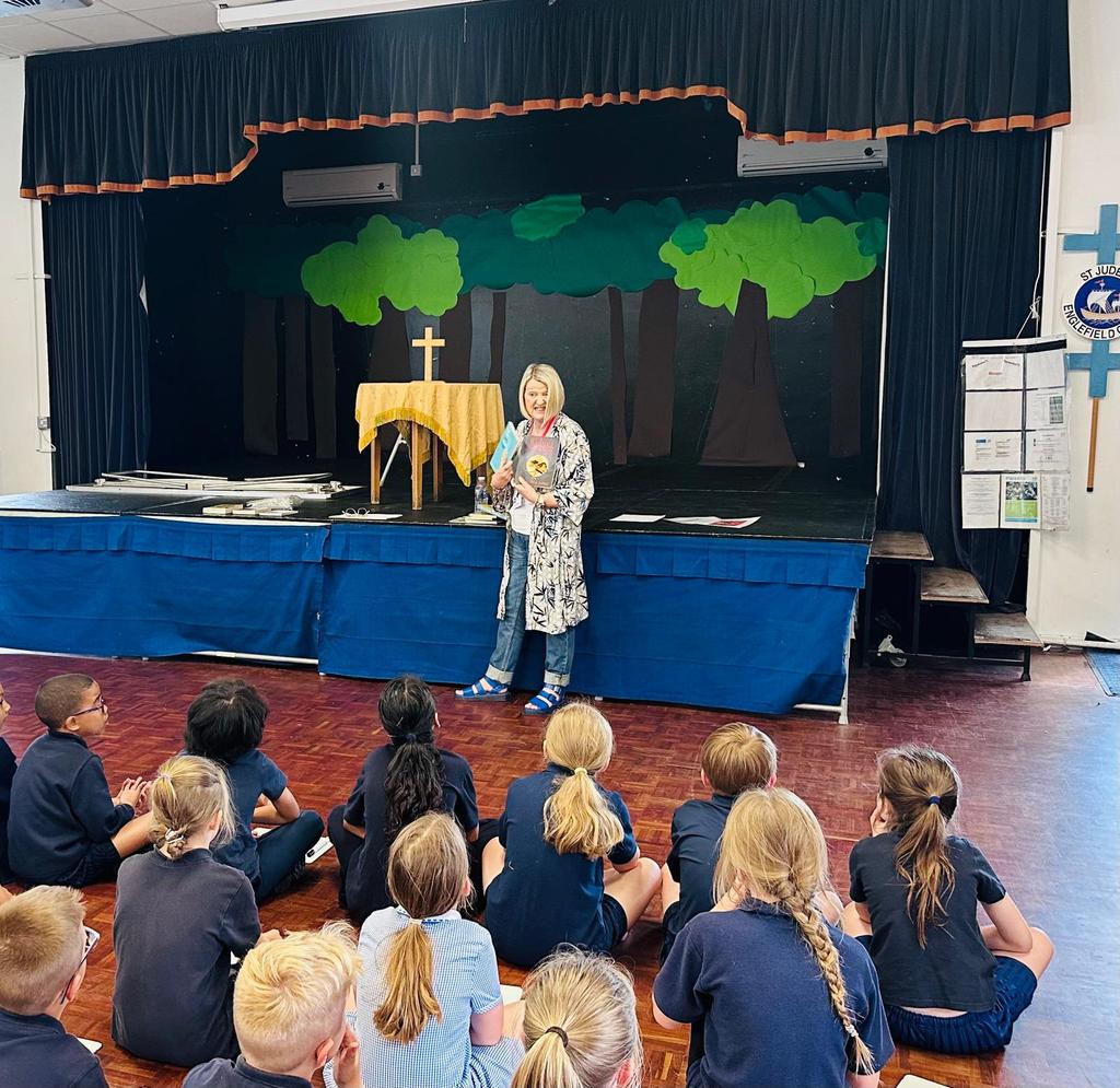 Coral Rumble, the amazing poet and author, came to visit Year 3 today.