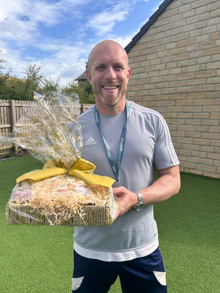 A massive thank you to <a href="/ypoinfo/">YPO</a> for the hamper and to the incredibly kind person that put my name forward for this treat. After a long week, this was greatly appreciated. #thankateacher #grateful