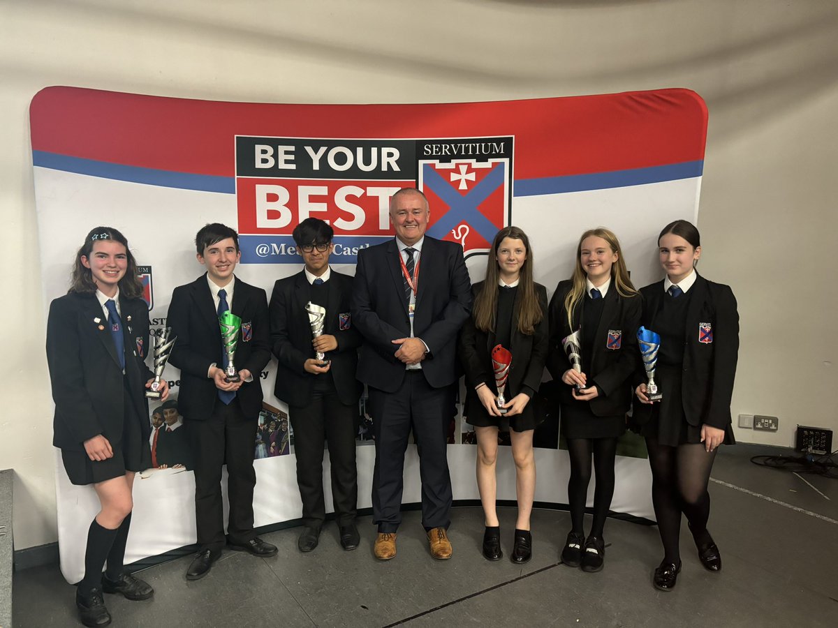Fantastic way to finish off the year at MCHS with the Junior Awards ceremonies today!! Thanks to all pupils and staff who helped make it such a successful event! 🏆 📖 <a href="/MearnsCastleHS/">Mearns Castle High School</a>