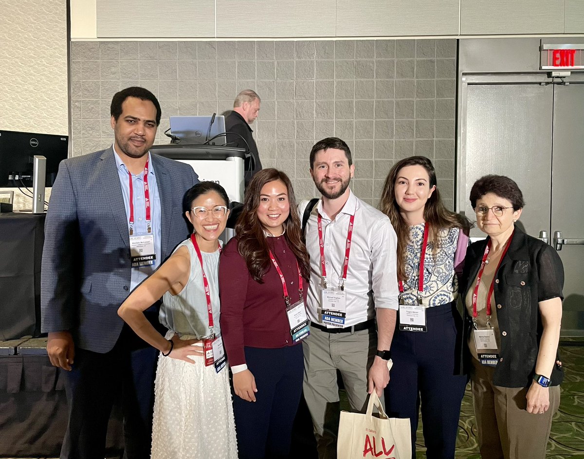 With the <a href="/StanfordEndo/">Stanford Endocrinology</a> family after an amazing talk by my co-fellow Susan Seav! She presented her work on implementing EHR-integrated CGM protocol for insulin dosing, with the great mentoring of <a href="/mikehughes0/">Mike Hughes</a>. Proud to be part of such a dedicated team! #ADA2024