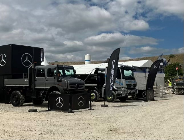 The Unimog is returning to Hillhead - the UK's largest exhibition for quarrying and construction industries, from 25-27 June. We will be showcasing the standout model, the UHE 5032 - perfect for quarrying and construction tasks🚛
 
Register here: bit.ly/3VTr3QT