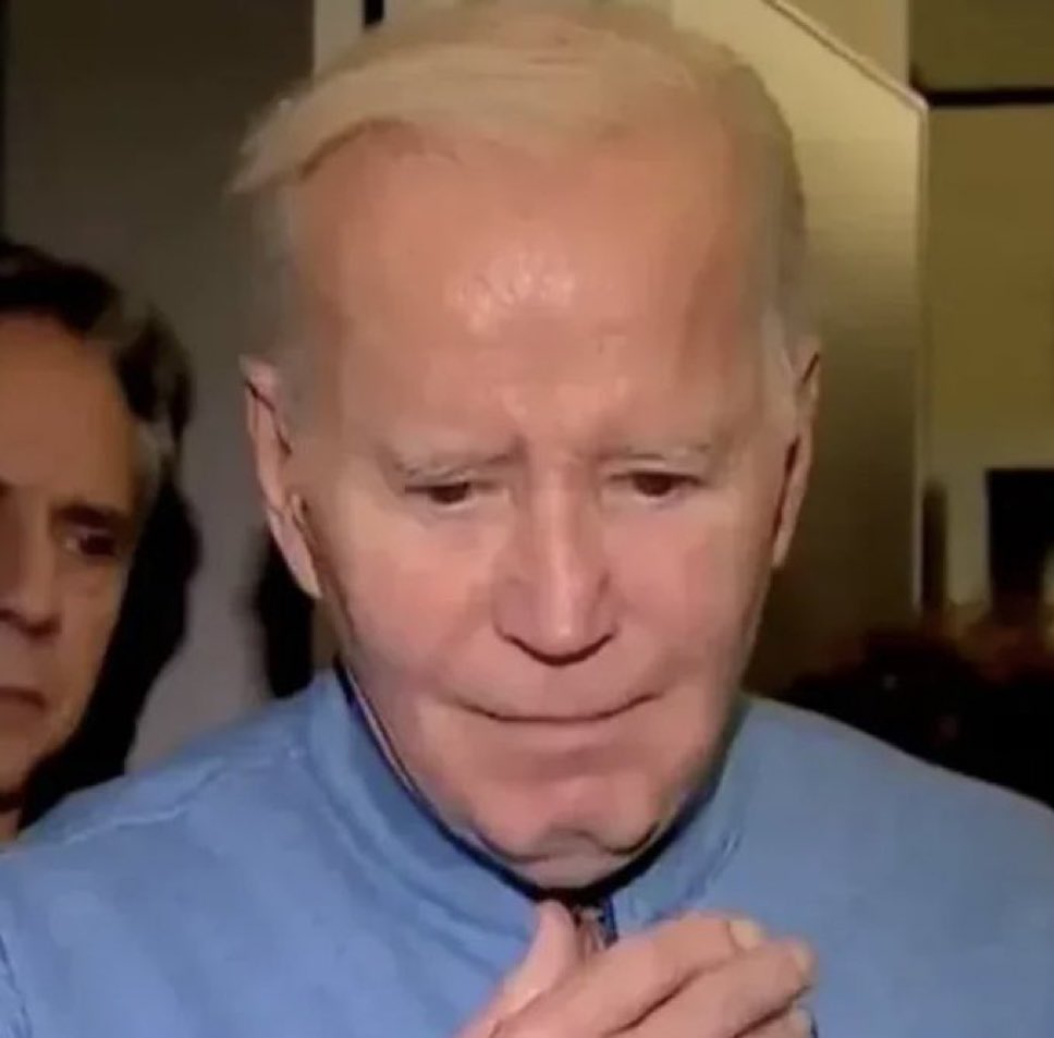 asightingFJB's tweet image. #FuckJoeBiden #FakeAssPresident #ChinNuts #IdentityTheft #Treason