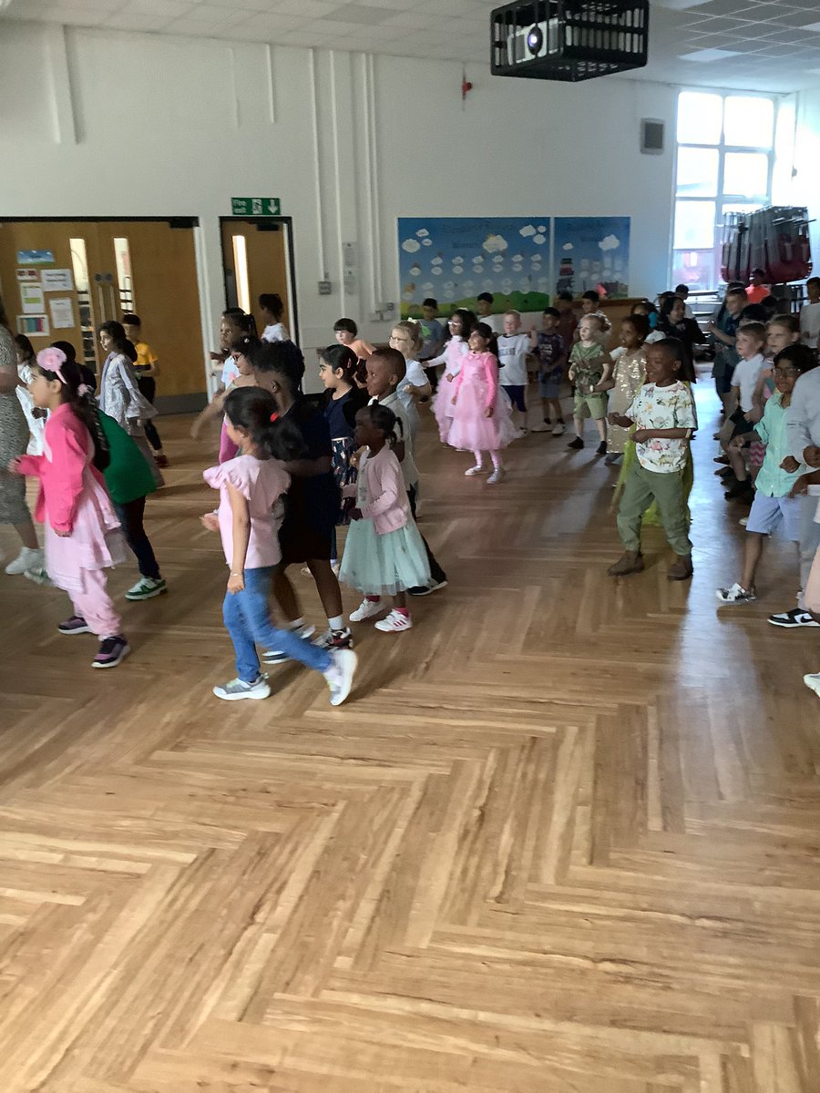 Gaskell Primary School tweet media