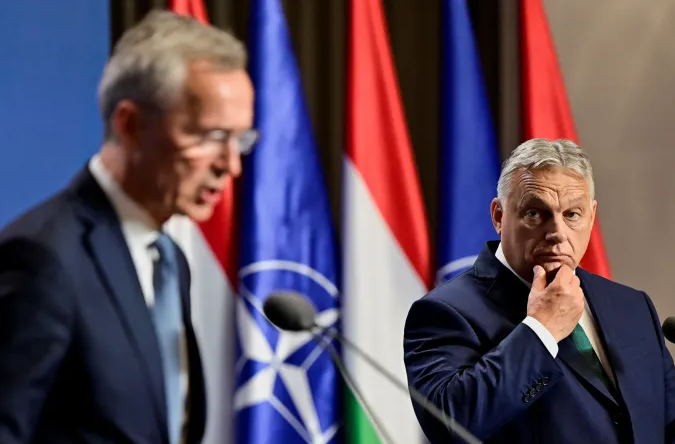 DenesTorteli's tweet photo. Hungary has become a security risk for NATO! Only the information that is absolutely necessary for membership is shared with Hungarians, as everyone fears that information from Budapest will be transmitted directly to the Kremlin. #StandWithUkraine HUN article: https://t.co/KmubJtviry