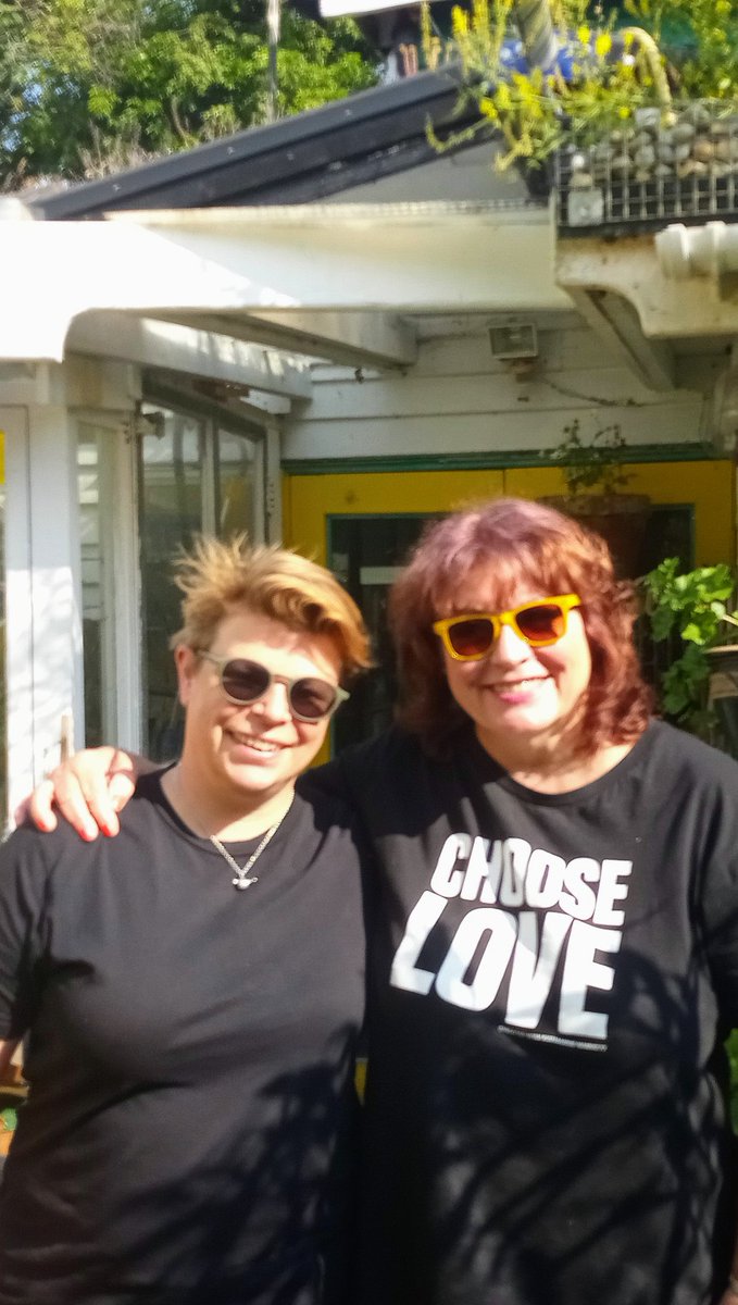 Gr8 day spent with my friends, the talented writer/director Katerina Philippou-Curtis as we caught up on old times &amp; her upcoming film, Swallow, &amp; <a href="/CaptainLibatron/">Libby</a>, a fearless &amp; fiercely intelligent campaigner on how we can change things for the better in #Canterbury! #election