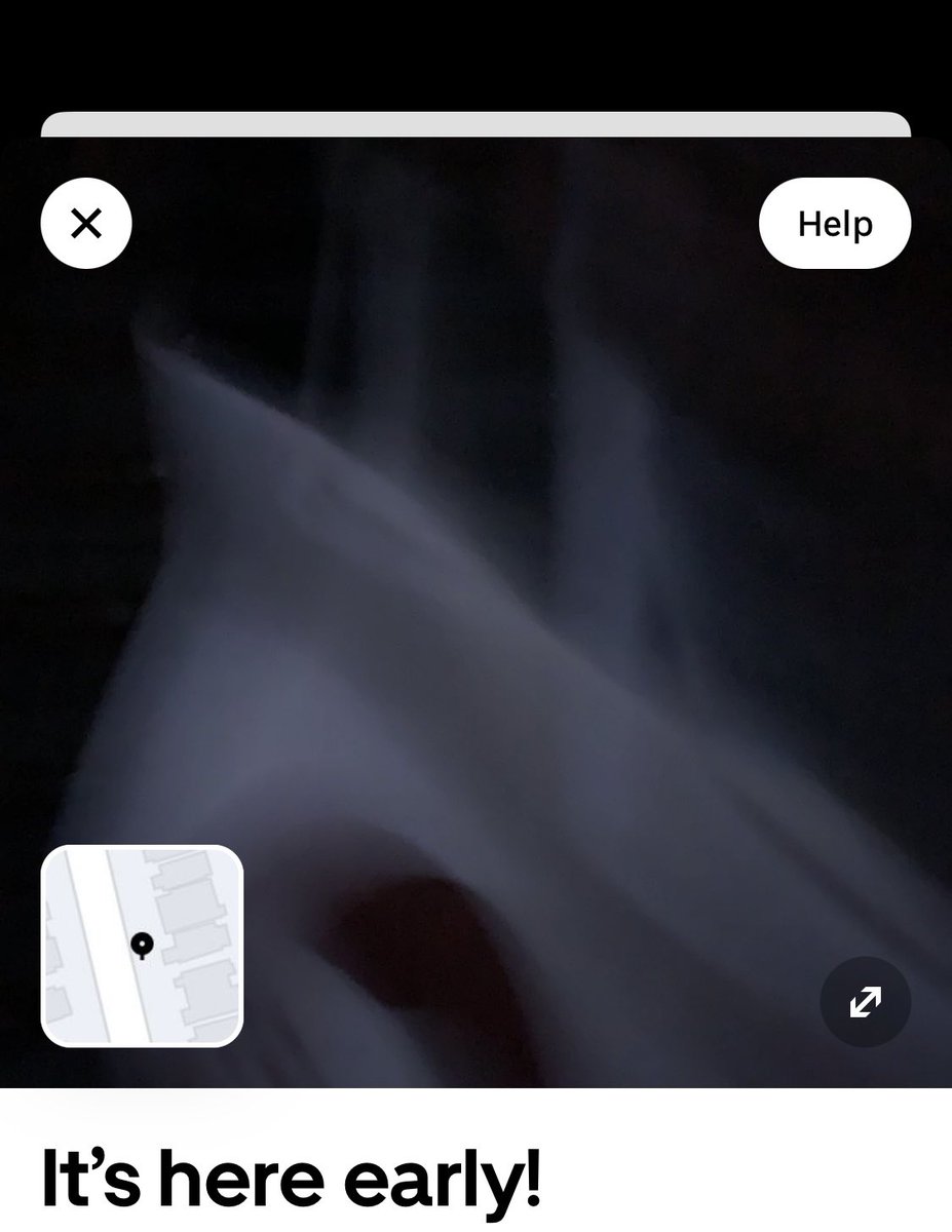 The 👏🏻 man 👏🏻 did 👏🏻 not 👏🏻 stop 👏🏻 mo- 👏🏻 -ving 👏🏻