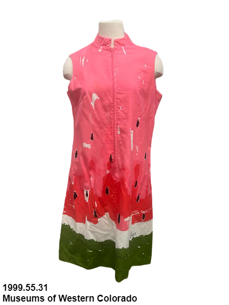Happy #FashionFriday! We are head-over-heels in love with this watermelon dress from 1965 😍🍉 Would you wear this one in-a-MELON fit this summer? 
#summerfashion #vintage #summervibes #sayyestothedress #muse