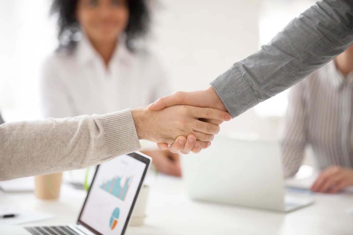 ucubusiness's tweet photo. 🔜Lanzamos el Programa Directivo en Experiencia del Cliente junto a @lsqaok y CX-U. ¡Sumate a la charla de lanzamiento: "Sin conexión emocional no hay experiencia del cliente"!

🗓️25/6
⏰18:30 h
📍Auditorio Semprún (Estero Bellaco 2771)

➕info 👉🔗 https://t.co/MXOgjQFcOl https://t.co/EG1CbWbb1A