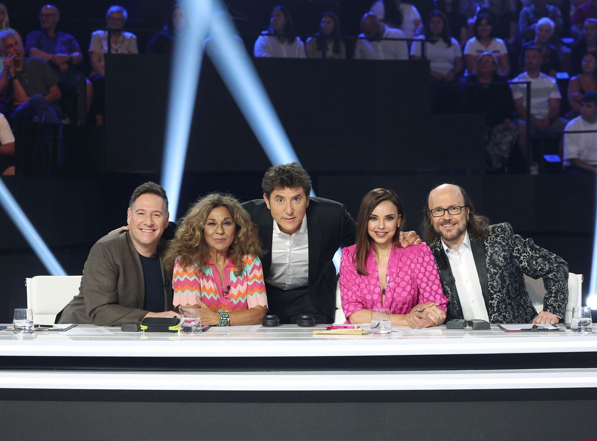 Chenoa (@chenoa) on Twitter photo Oyerrrr que a las 22hrs el plan es ver #TCMS11 <a href="/TuCaraMSuena/">TuCaraMeSuena</a> en <a href="/antena3com/">Antena 3</a> Os apuntáis? ☺️🙋🏻♀️💫🤣🤣
Va a ser una gran noche.!! ☝️🥰
<a href="/Gestmusic/">Gestmusic</a> <a href="/atresmediacom/">Atresmedia Comunicación</a> <a href="/AliasManagement/">Alias Music</a>
📷 <a href="/JoseIrunFoto/">José Irún</a> Oyerrrr que a las 22hrs el plan es ver #TCMS11 <a href="/TuCaraMSuena/">TuCaraMeSuena</a> en <a href="/antena3com/">Antena 3</a> Os apuntáis? ☺️🙋🏻♀️💫🤣🤣
Va a ser una gran noche.!! ☝️🥰
<a href="/Gestmusic/">Gestmusic</a> <a href="/atresmediacom/">Atresmedia Comunicación</a> <a href="/AliasManagement/">Alias Music</a>
📷 <a href="/JoseIrunFoto/">José Irún</a>