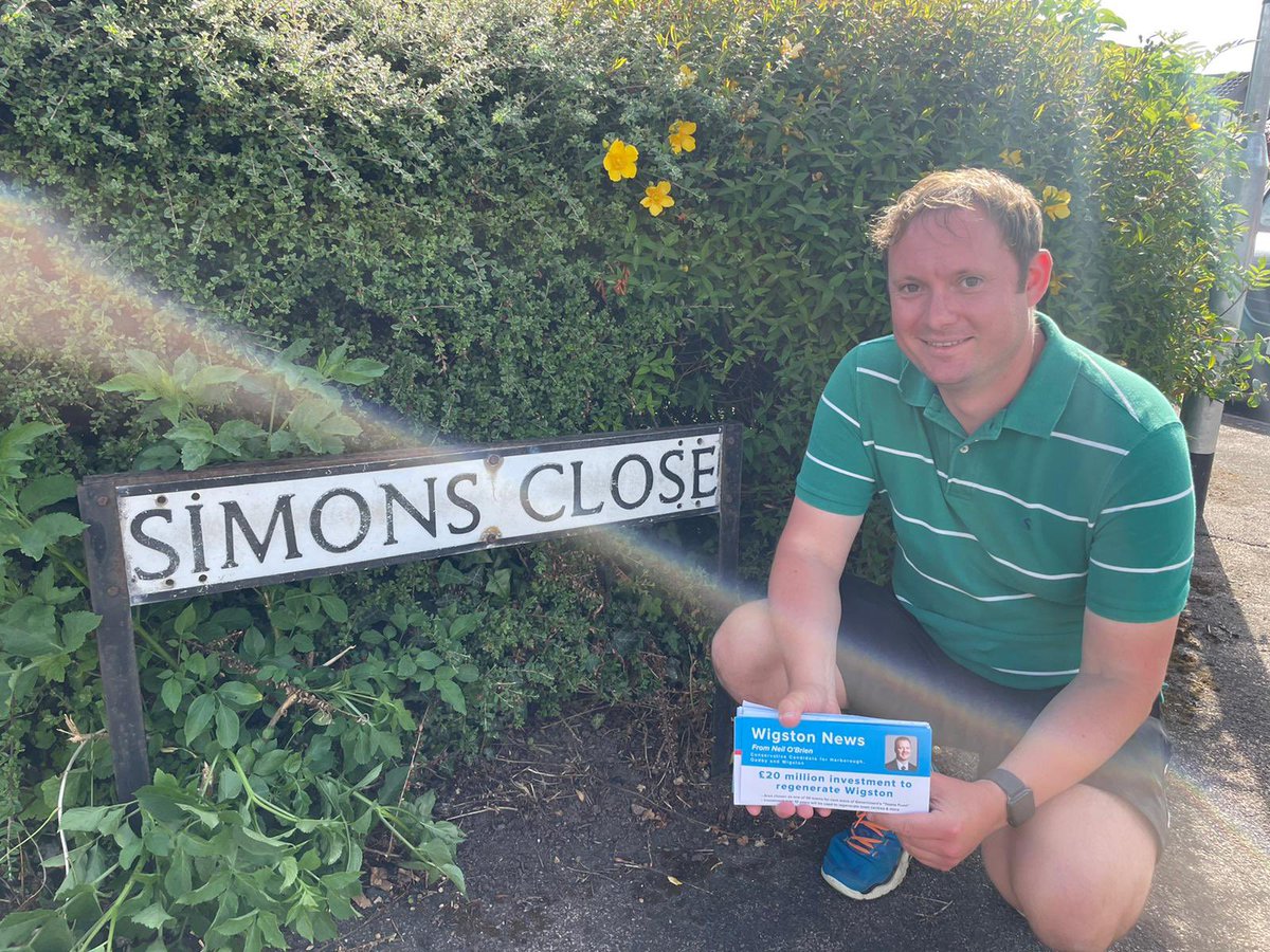 Canvassing a great street in Wigston this evening, getting an #electiontan
