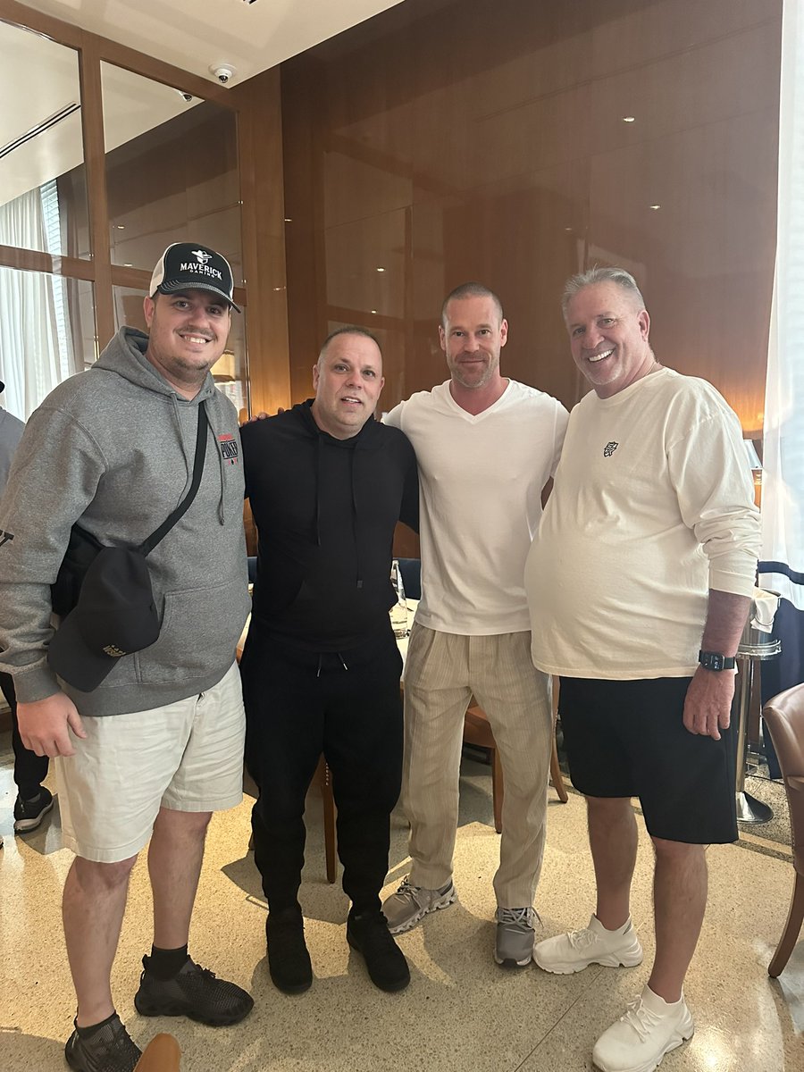 IAmMaverick888's tweet image. Everyone's dream starts somewhere.  Go kick ass @Manager_Drew !  I dream of getting my money back from @Patrik_Antonius :)