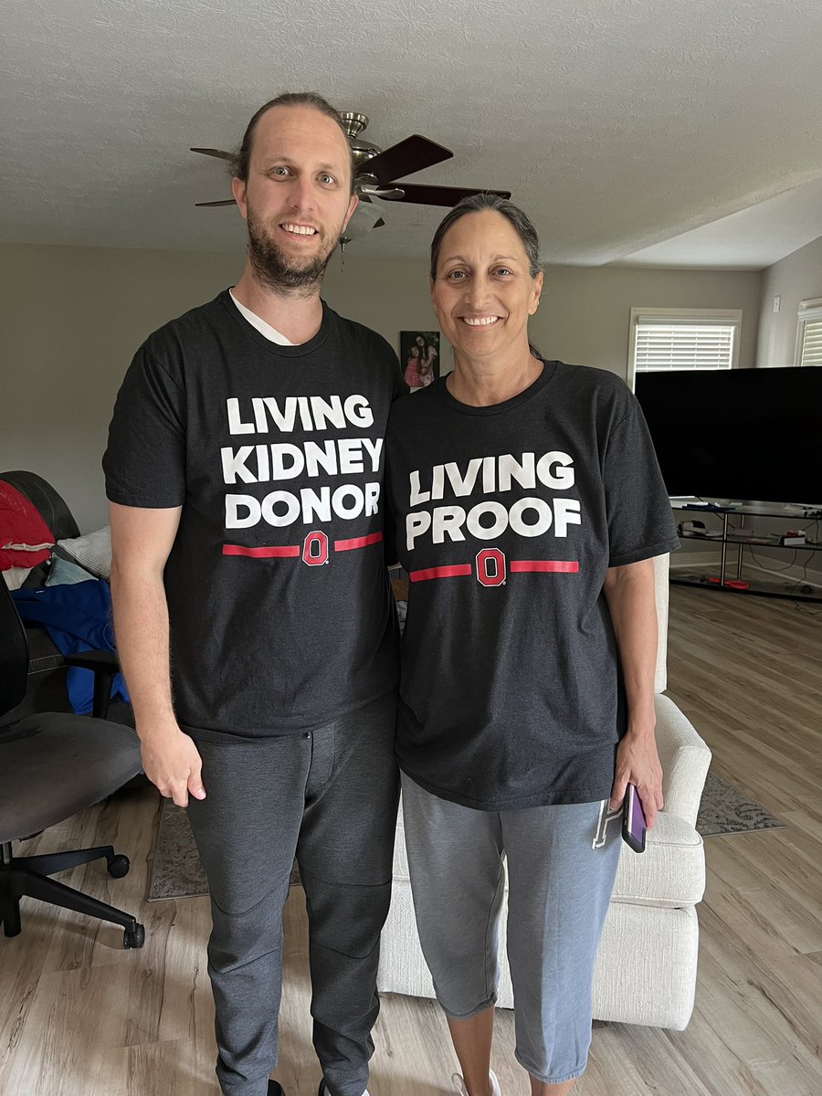 diana_dehkwb11's tweet image. Both are doing well today!🙌🏽 🫶🏽💛💙