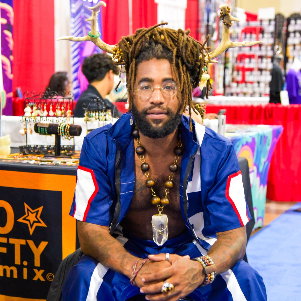 Moments from DAY 2 of the Ace Superhero Comic Con! The fun is happening here this weekend. Get your tickets at pmxevents.com.

#pmxsuperhero