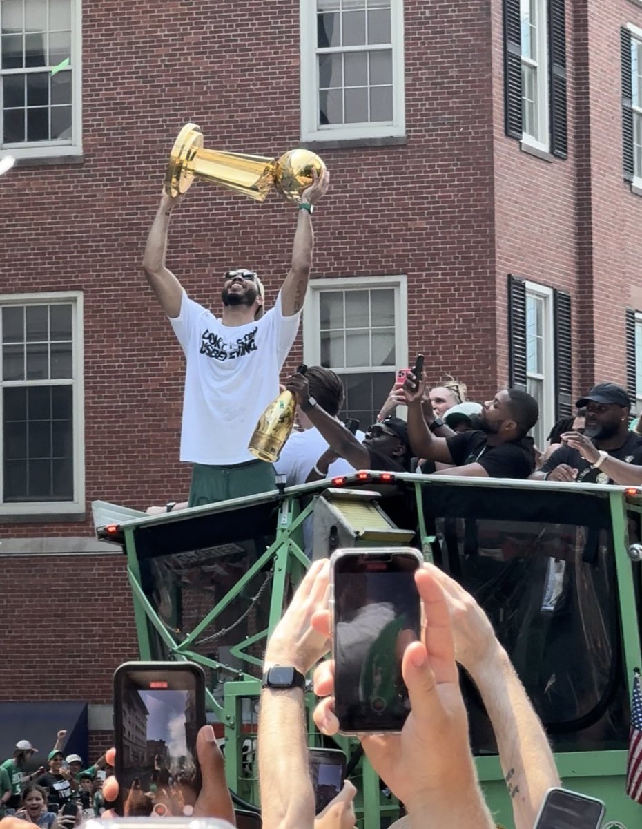 Marc☘️ tweet media