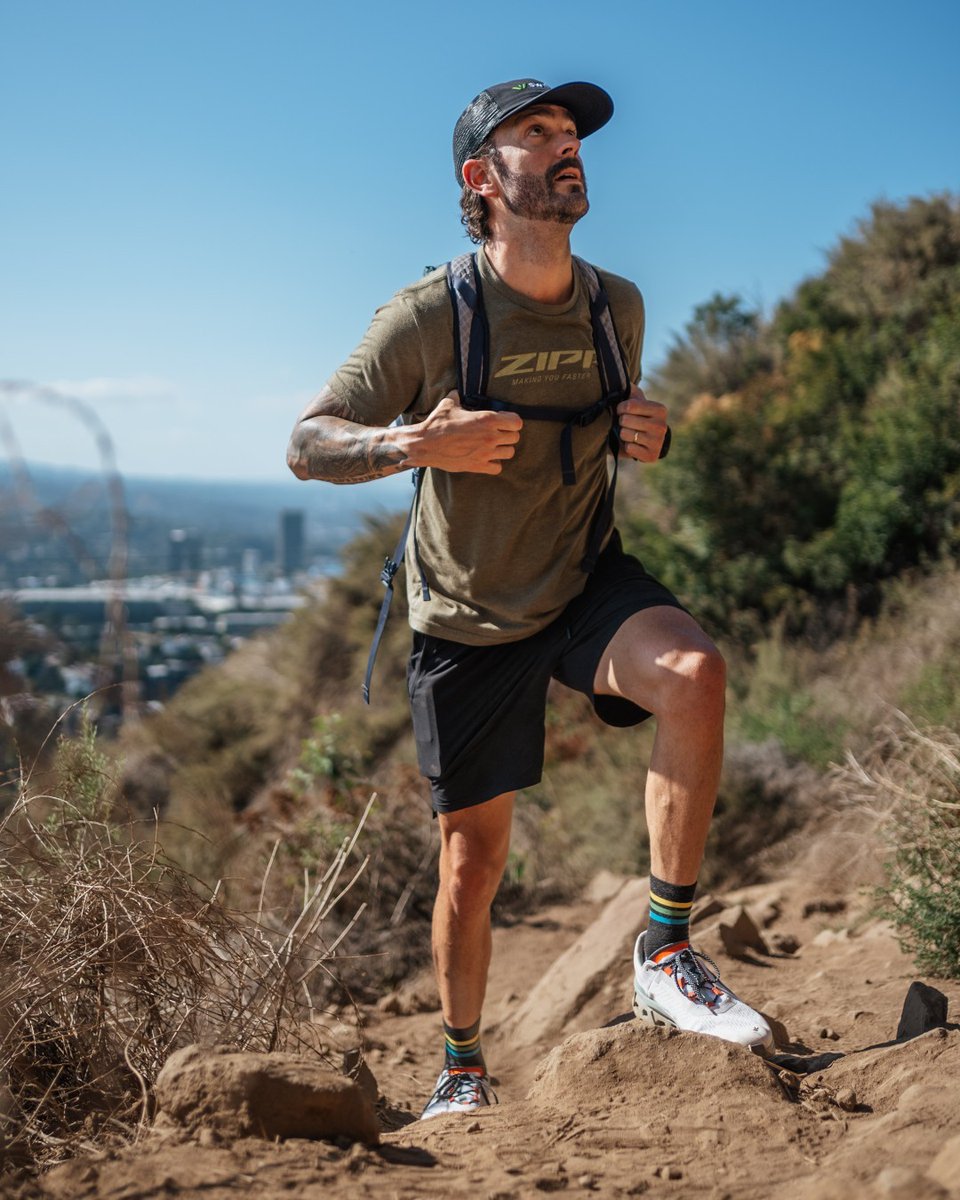 swiftwick's tweet image. It&apos;s officially summer. How are you celebrating?

📸 @courtney_bowen_ @ryankinder @eduardodenniz