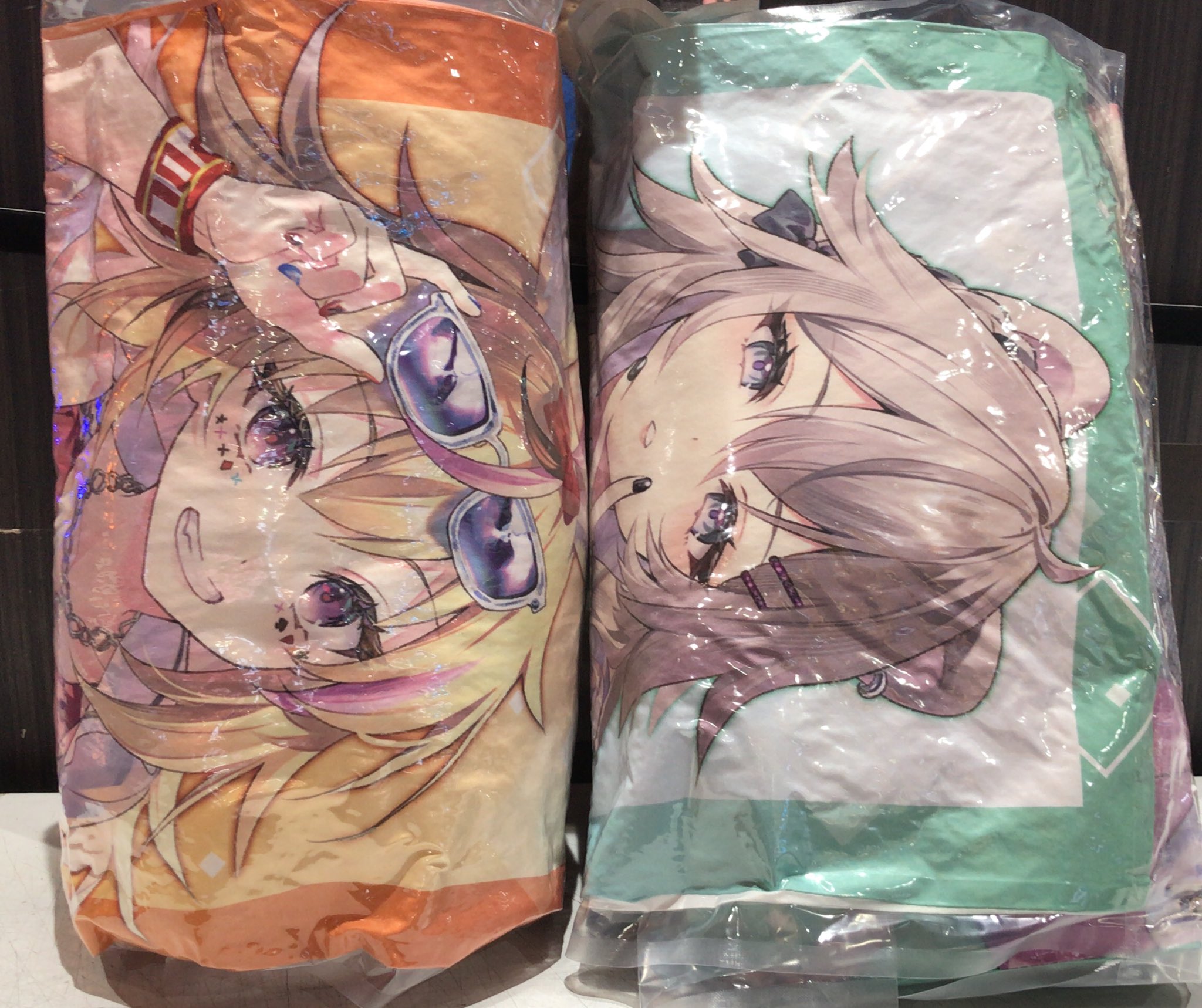 ホロライブビッグクッション桃鈴ねね尾丸ポルカ雪花ラミィ獅白
