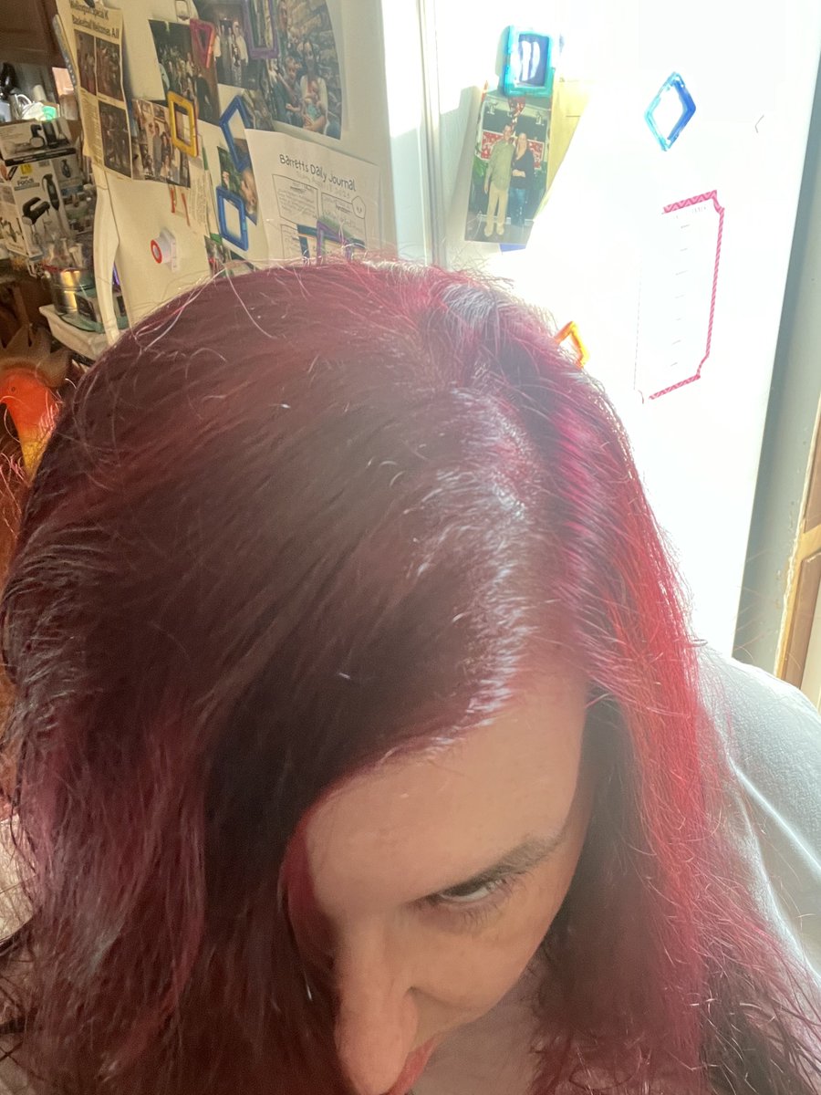 // Writer reveal ig??

Finally back on my bullshit lol red hair don’t care 🤪