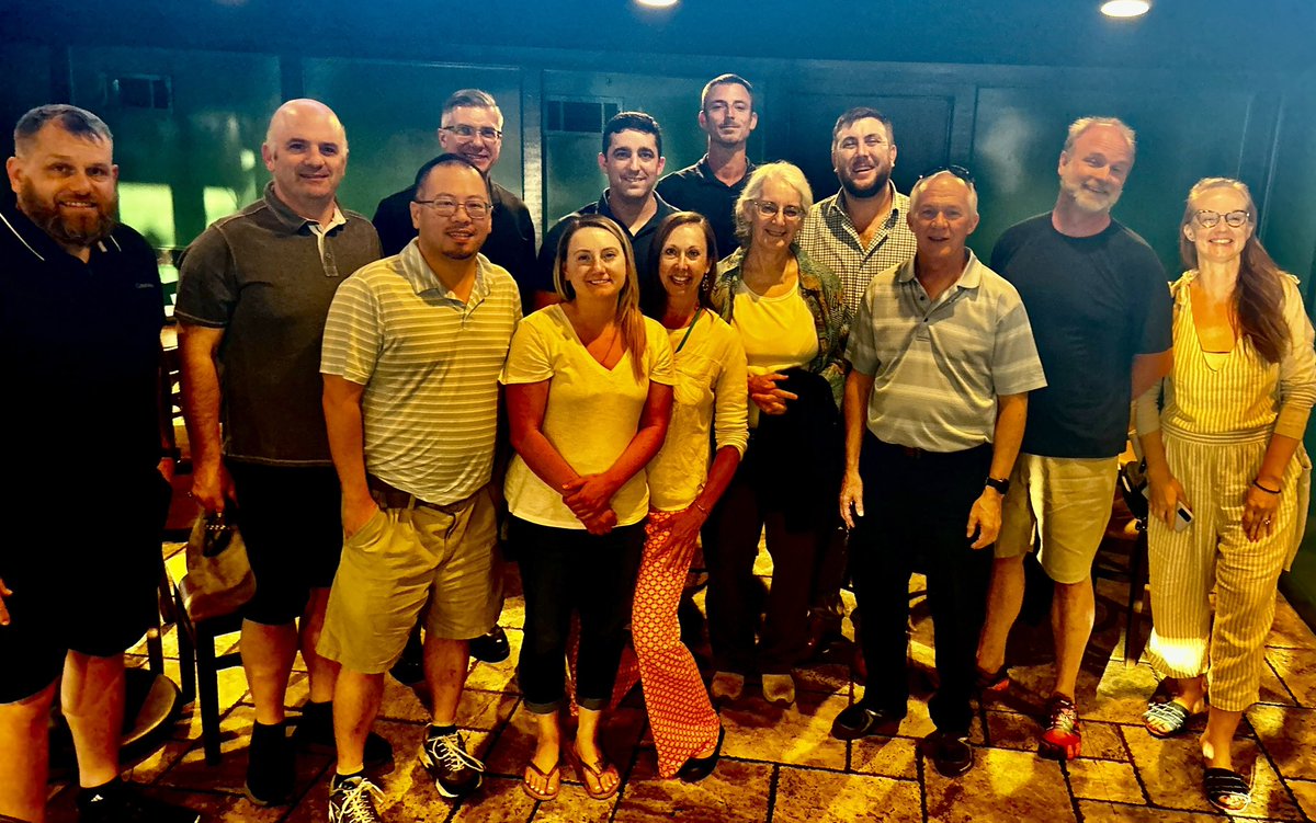 Hello from the #NARSOL2024 Movement Leaders Dinner at <a href="/MalonesATL/">Malone's Bar & Grill</a>. Good food, great service, and even better company! Thanks to all these folks for their amazing service to the RSOL Movement Leaders from PA, West Virginia, Florida, South Carolina, AL, CO, Virginia, &amp; Michigan!