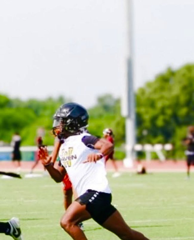 Andrew Robinson✝️ (@2028drew) on Twitter photo I had a Great time at <a href="/MemphisFB/">Memphis Football</a> 7v7 Camp Yesterday! 1 INT, 4 PBUs, No Tds🔒
Baby Prime is the definition of Shutdown
<a href="/SaulsberrySr/">Coach Rodney Saulsberry Sr</a> <a href="/AlPopsFootball/">𝐀𝐋 𝐏𝐨𝐩𝐬</a> <a href="/reggiehoward/">Reggie Howard</a> <a href="/CoachClark3/">Charles Clark</a> <a href="/AP__2025/">Austin AP Robinson</a> <a href="/CSmithScout/">Chris Smith</a> <a href="/PrepRedzoneNext/">Prep Redzone 𝙉𝙀𝙓𝙏 🏈</a> <a href="/RSilverfield/">Ryan Silverfield</a> <a href="/CoachTimBanks/">Tim Banks</a> <a href="/coachTJ_UTM/">TJ Jefferson</a> I had a Great time at <a href="/MemphisFB/">Memphis Football</a> 7v7 Camp Yesterday! 1 INT, 4 PBUs, No Tds🔒
Baby Prime is the definition of Shutdown
<a href="/SaulsberrySr/">Coach Rodney Saulsberry Sr</a> <a href="/AlPopsFootball/">𝐀𝐋 𝐏𝐨𝐩𝐬</a> <a href="/reggiehoward/">Reggie Howard</a> <a href="/CoachClark3/">Charles Clark</a> <a href="/AP__2025/">Austin AP Robinson</a> <a href="/CSmithScout/">Chris Smith</a> <a href="/PrepRedzoneNext/">Prep Redzone 𝙉𝙀𝙓𝙏 🏈</a> <a href="/RSilverfield/">Ryan Silverfield</a> <a href="/CoachTimBanks/">Tim Banks</a> <a href="/coachTJ_UTM/">TJ Jefferson</a>