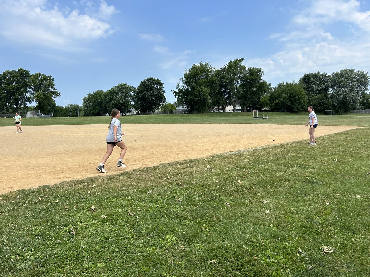 AshlynMerz2025 (@ashlynmerz2025) on Twitter photo <a href="/BensalemSB/">Bensalem Softball</a> camp is always a fun time in the Summer! I had so much fun teaching and having fun with future owls 🦉. <a href="/BensalemSB/">Bensalem Softball</a> camp is always a fun time in the Summer! I had so much fun teaching and having fun with future owls 🦉.