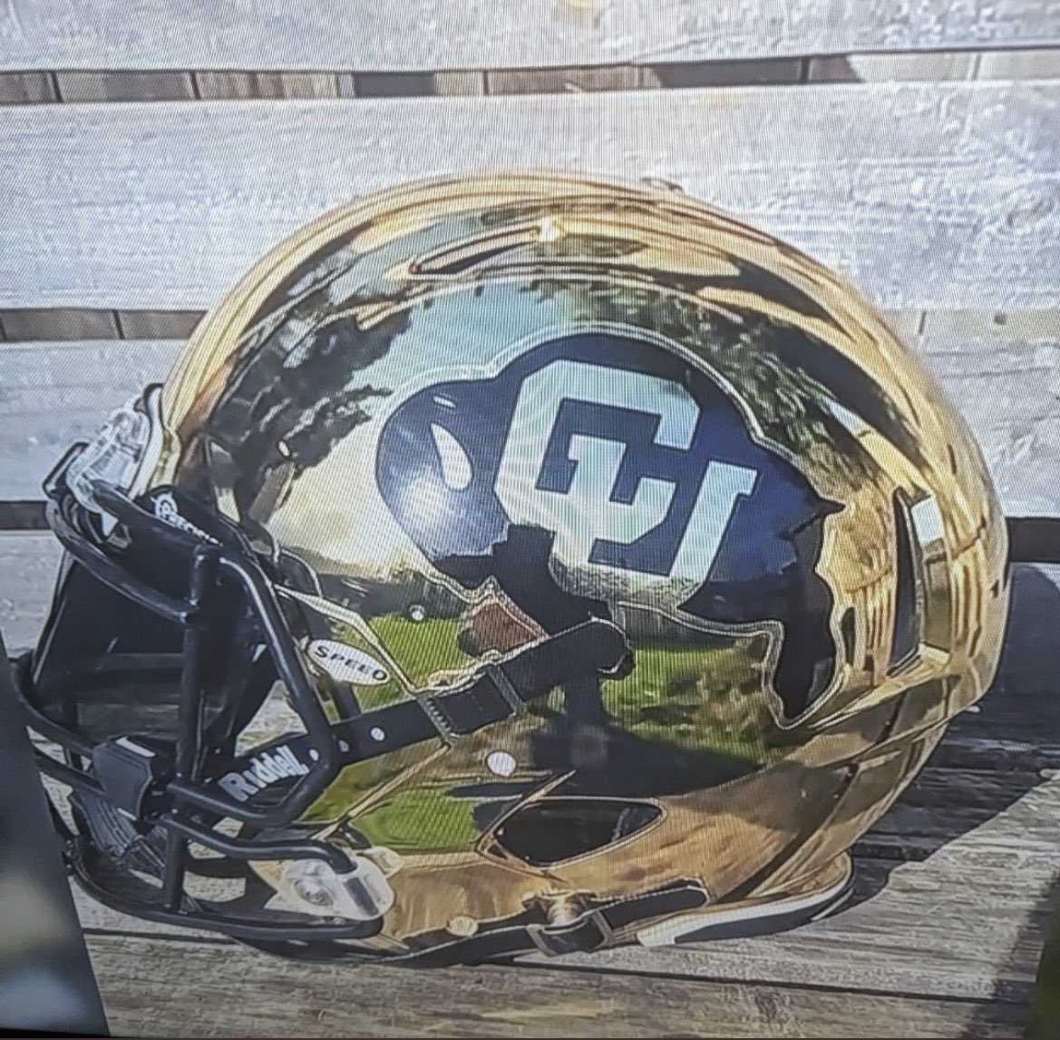 New Helmet 👀 #SkoBuffs