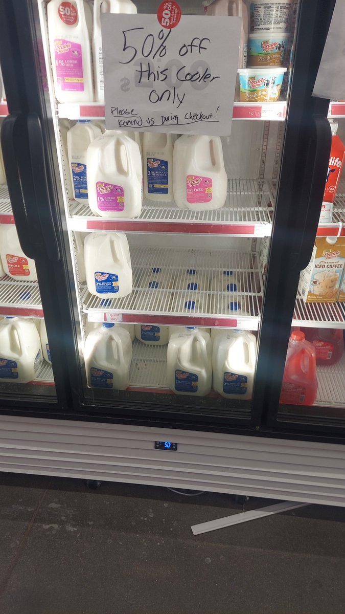 HughReckya's tweet photo. @familydollar Should I risk it for the biscuit @familydollar? https://t.co/WNUNAd4ah5