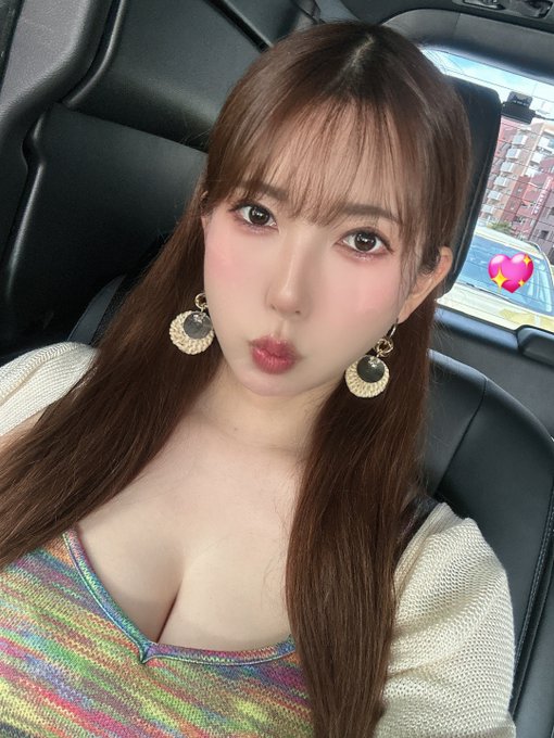 首肩バキバキ女 https://t.co/FNru1fuS8K<a href="/tag/%E3%83%88%E3%83%AA%E3%83%97%E3%83%ABhappy%E3%82%AD%E3%83%A3%E3%83%B3%E3%83%9A%E3%83%BC%E3%83%B32024"class="tags"><span>#トリプルhappyキャンペーン2024</span></a>