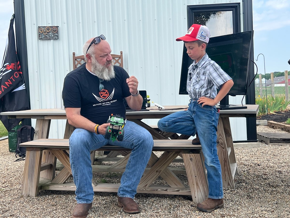 SabantoAg's tweet image. The 8-year-old tractor expert @justajacksonthing took a master class on how to run our retrofit autonomous tractors.