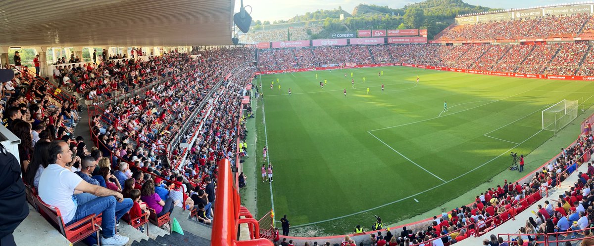 NASTICTARRAGONA's tweet photo. ⚔️ ᴛⷮAͣRͬRͬAͣCͨOͦ 🛡️ dictarà sentència 

✨ Descanseu i somieu, nastiquers. Bona nit‼️

#SentimenTarragoní https://t.co/I8dKXC9Llx