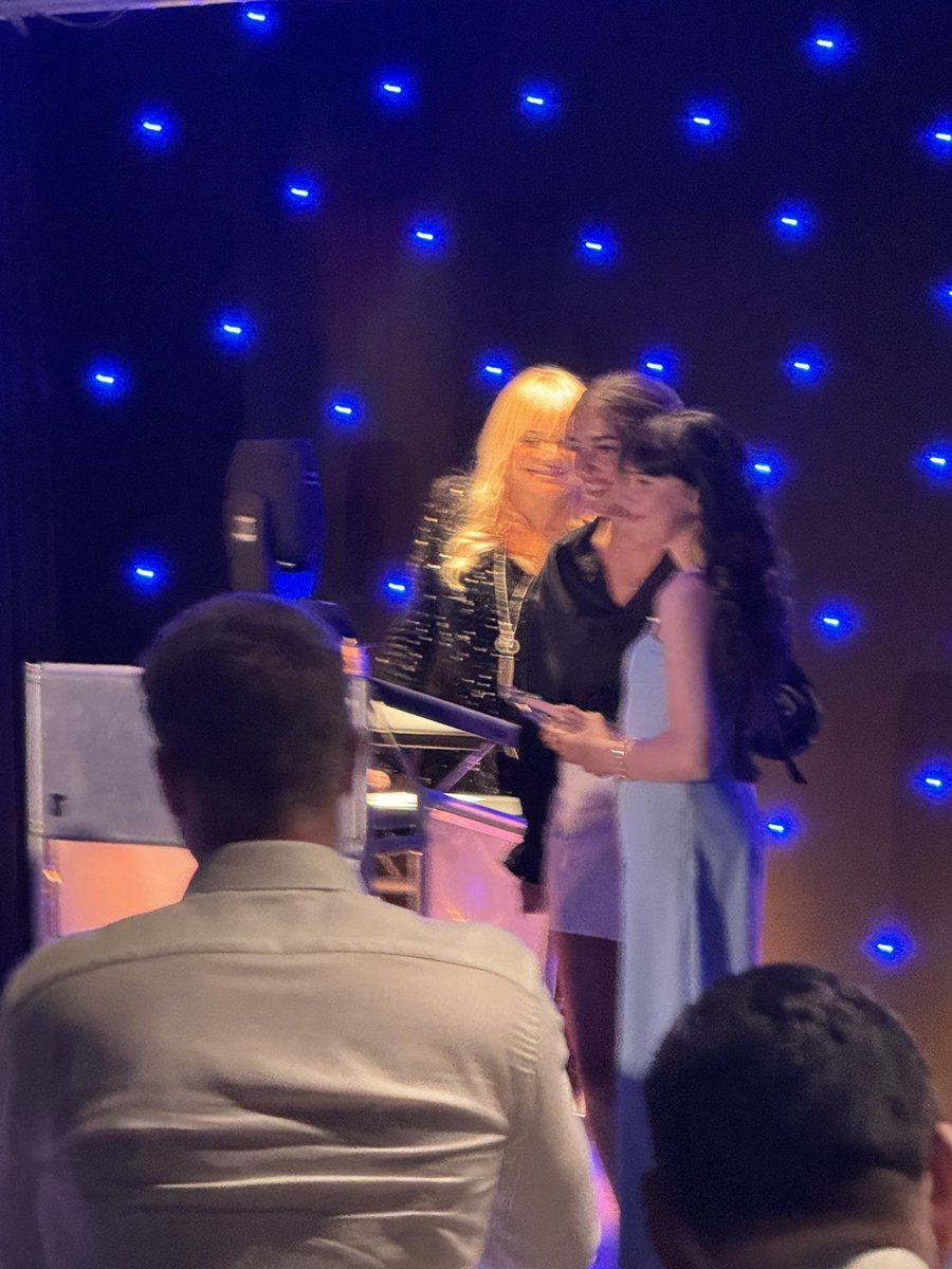 ottleyoconnor's tweet photo. The remarkable Jasmin raised over £3k for Claire House and is amazing student at @NorthLivAcademy 

A wonderful recipient of the Eleanor Rathbone Award👏👏👏
⭐️⭐️⭐️⭐️⭐️
#YKids #BelieveAwards https://t.co/T2BSnWXB2m