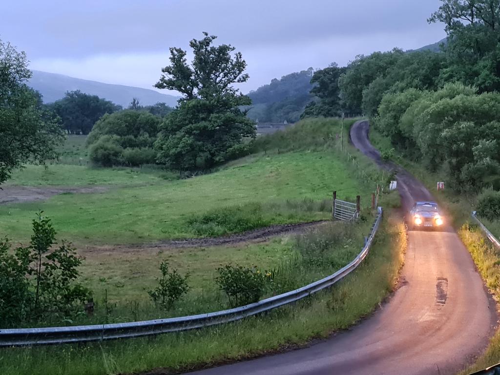 RallyStuartB's tweet image. 22:16 and midge free  @ArgyllRally Stage 5 - Kilmodan, nice night for a midsummer rally @SRC_Rally @AsphaltRallying