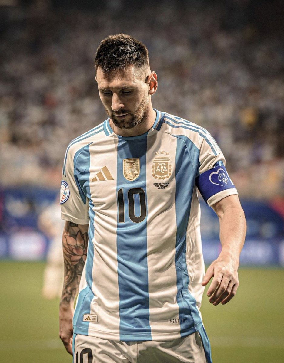 TeamLeoM's tweet photo. A defender el titulo, capitán. https://t.co/Xl0mM9H1KA