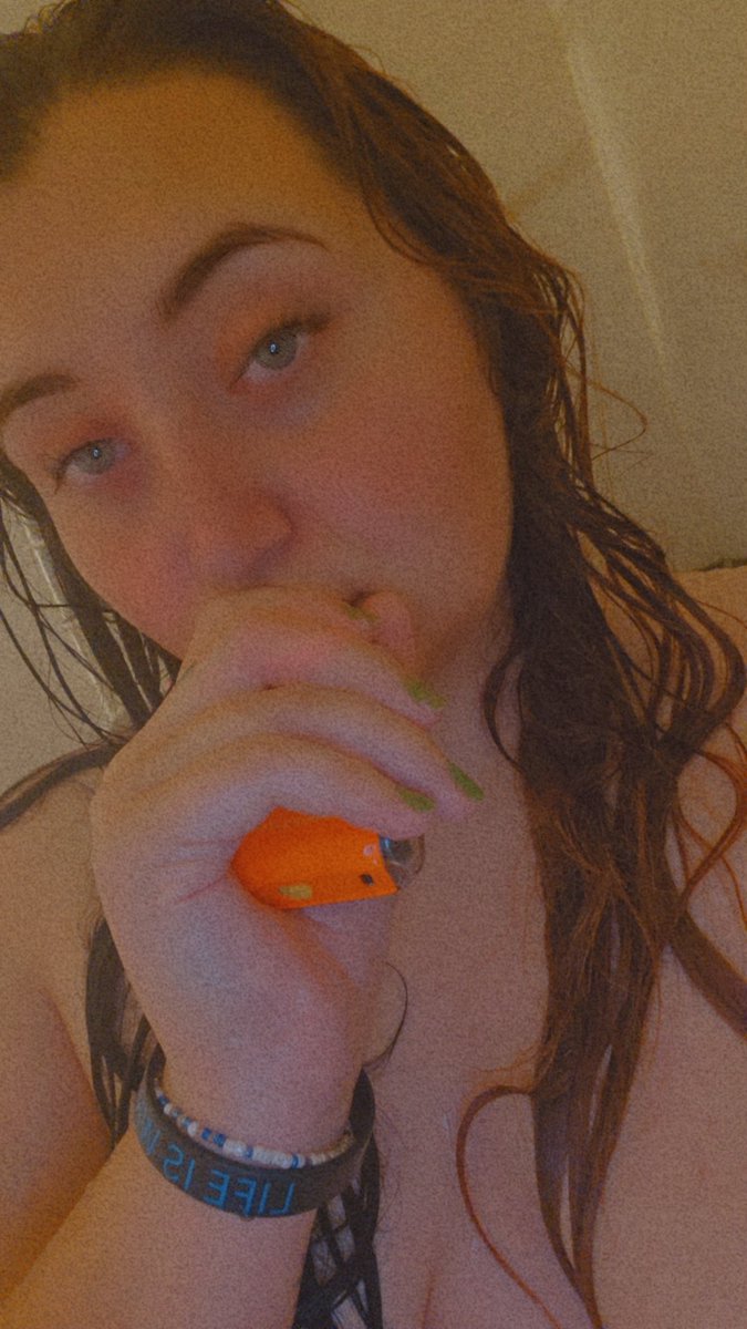 kittykat_0907's tweet photo. Lets do a double domme sesh 😏 that's if you can handle it 😉

Findom. Finsub. Paypiggy. HumanATM. humanwallet. Foot fetish. Feet fetish. Retweet slave. Eatingfetish. Worshipme https://t.co/WwlV93JUkf