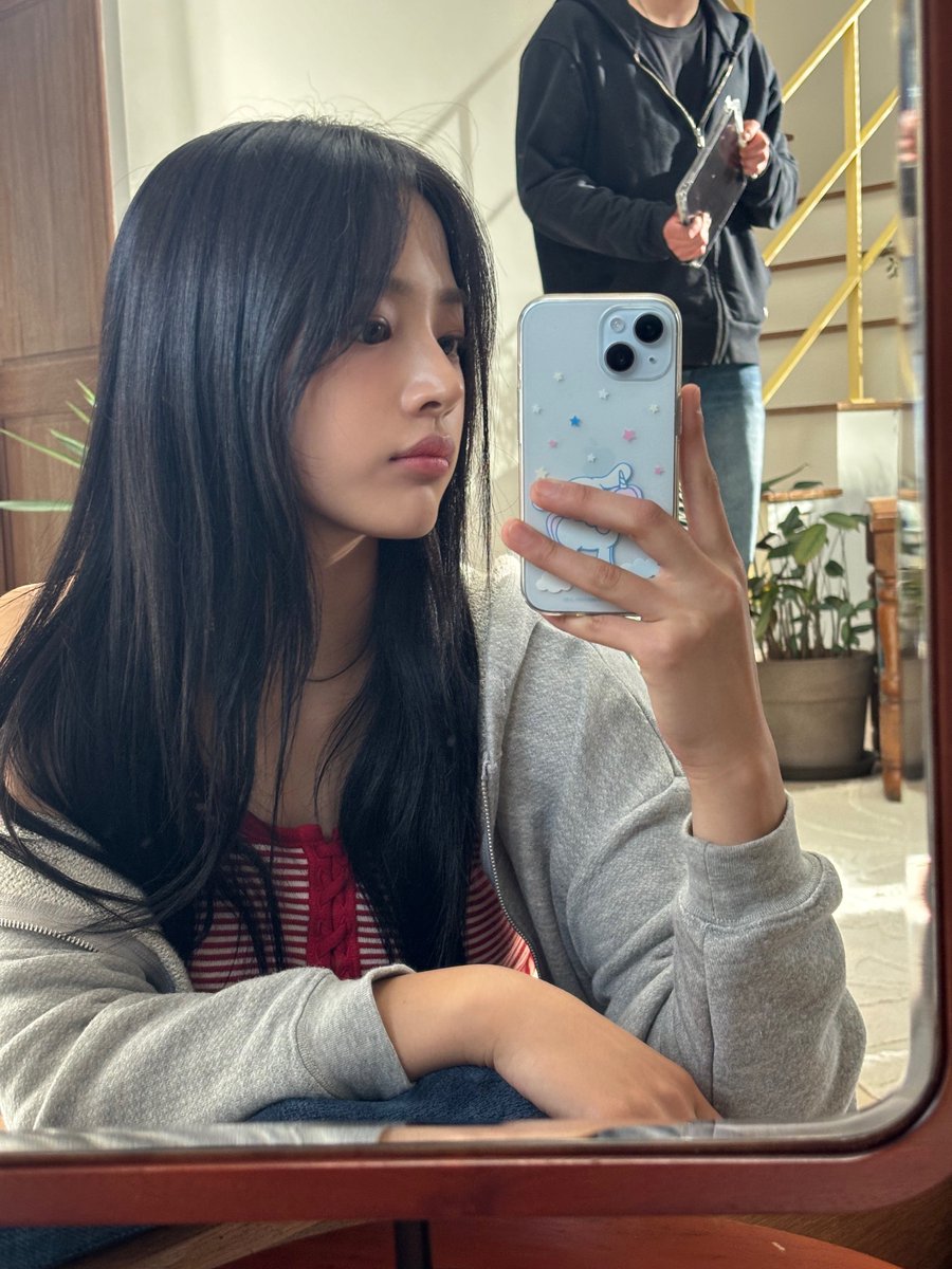 NewJeans Loops tweet media